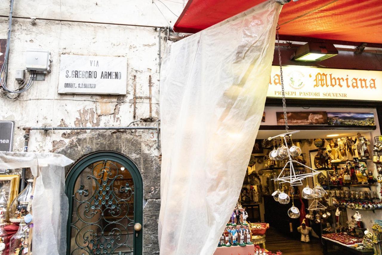 A Fenestrella E San Gregorio Armeno Διαμέρισμα Νάπολη Εξωτερικό φωτογραφία